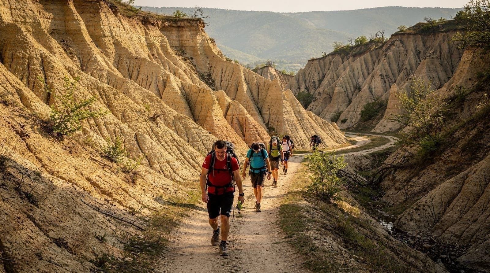Sofia: Full-Day Hiking to Rozhen Monastery & Melnik