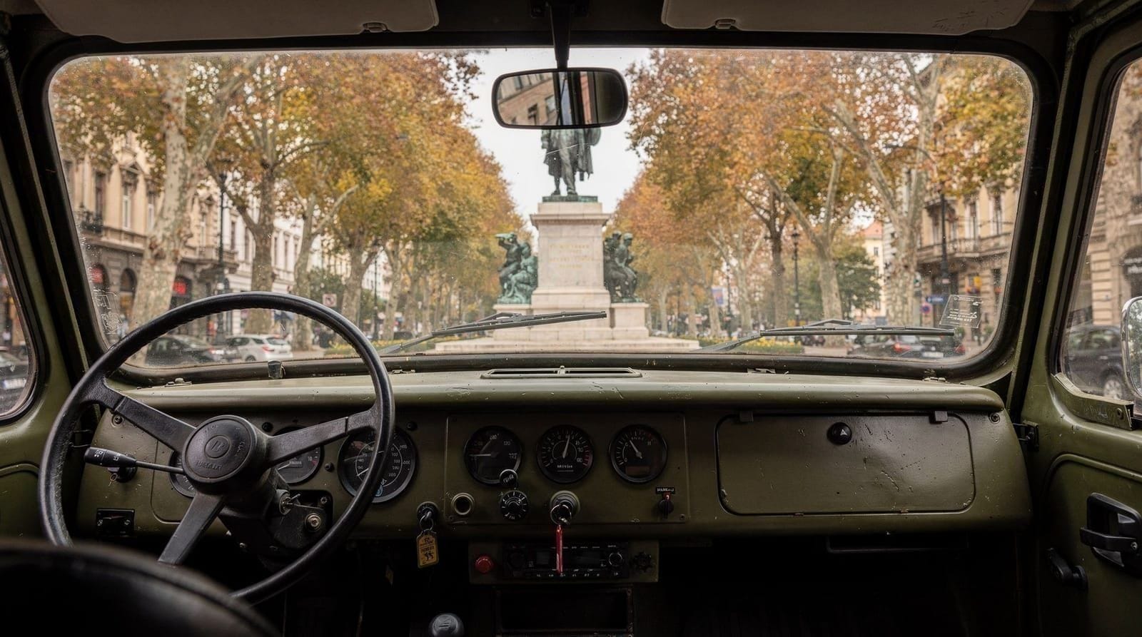 Sofia: 2-Hour Historical Tour with Soviet Jeep
